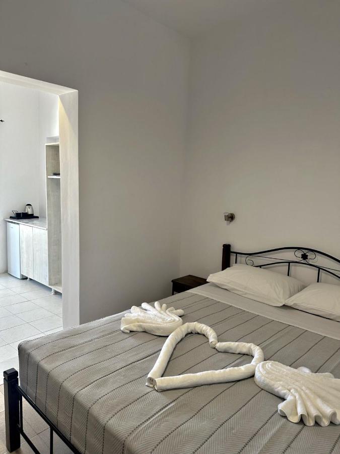 Santorini Style Rooms Вотон Экстерьер фото